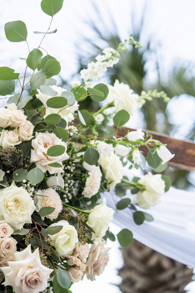 Florida wedding florist St. Augustine, Jacksonville, Amelia Island, Jekyll Island, and St. John's Florida; wedding flowers Jacksonville FL