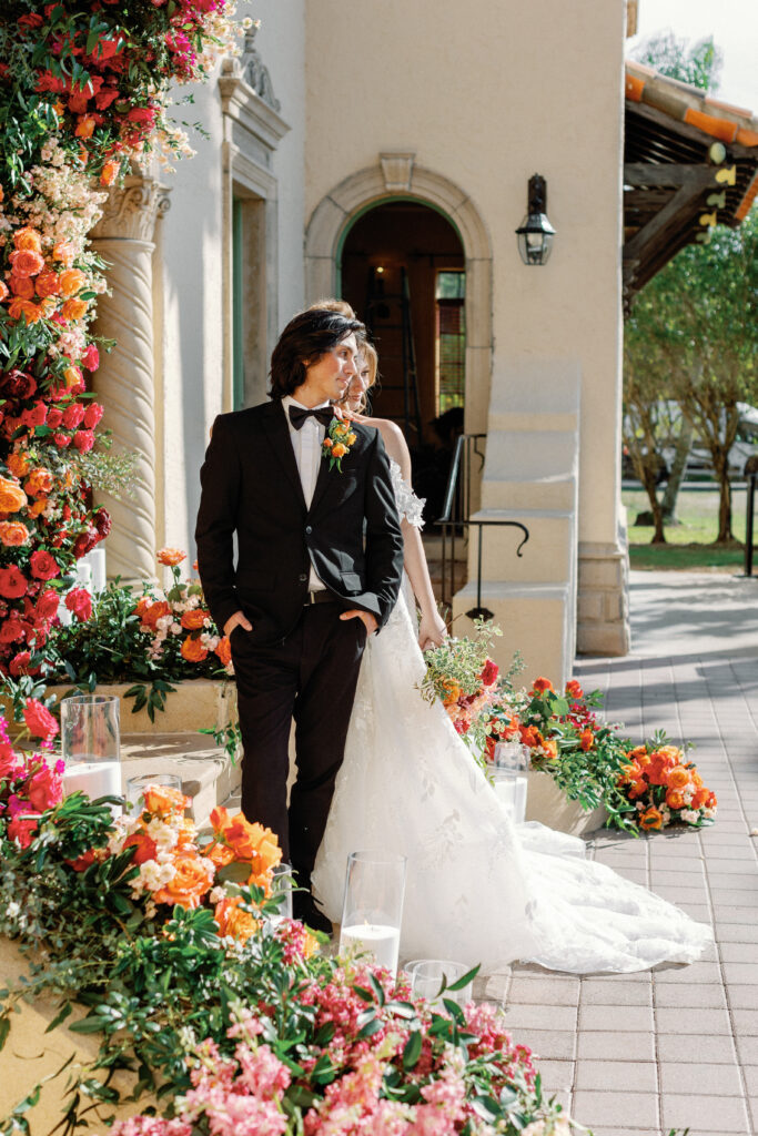 Florida wedding florist St. Augustine, Jacksonville, Amelia Island, Jekyll Island, and St. John's Florida; wedding flower cost Jacksonville FL