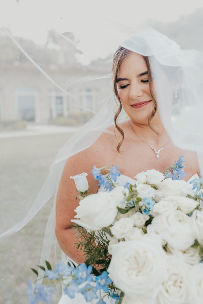 Florida wedding florist St. Augustine, Jacksonville, Amelia Island, Jekyll Island, and St. John's Florida; Jacksonville Wedding Flower Trends